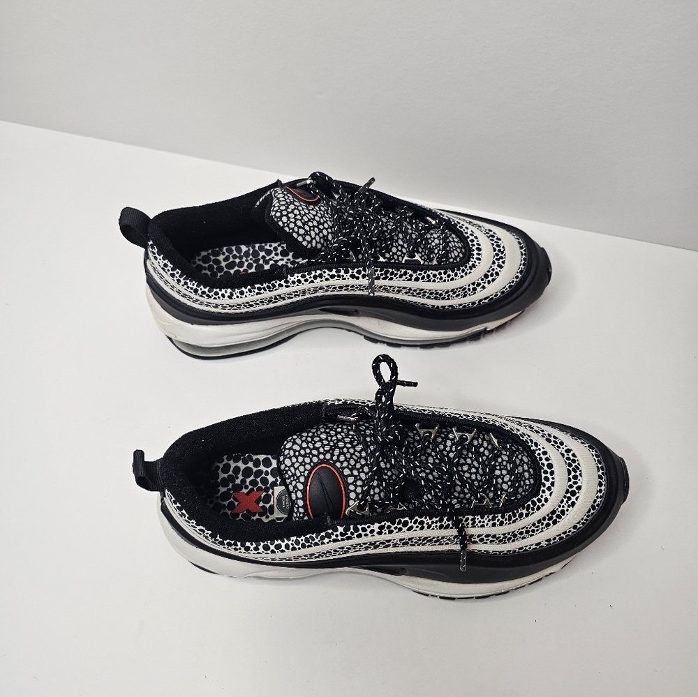 Nike Air Max 97 SE Phantom/Blk Chile Red Women Size 9 Mens 7.5 Made In Vietnam - Picture 7 of 16